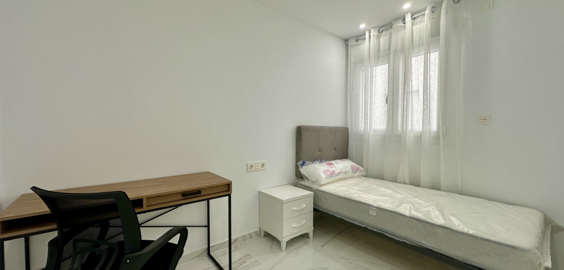 Apartment for Sale in Torrevieja, Alicante