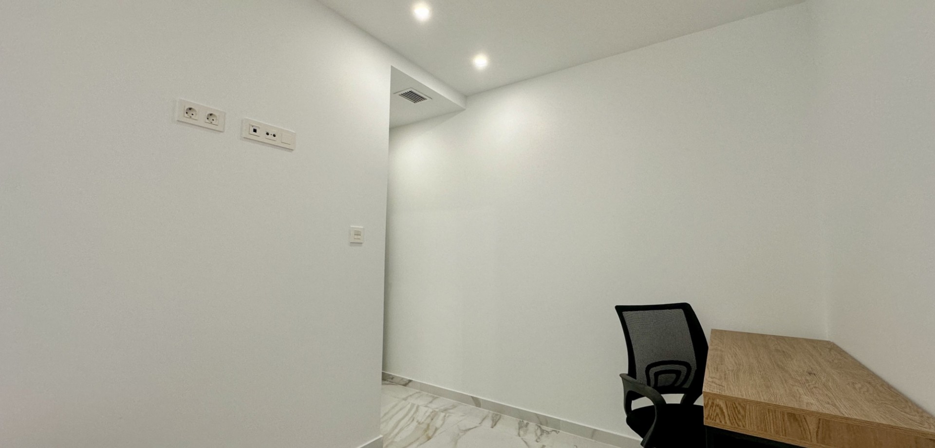 Apartment for Sale in Torrevieja, Alicante