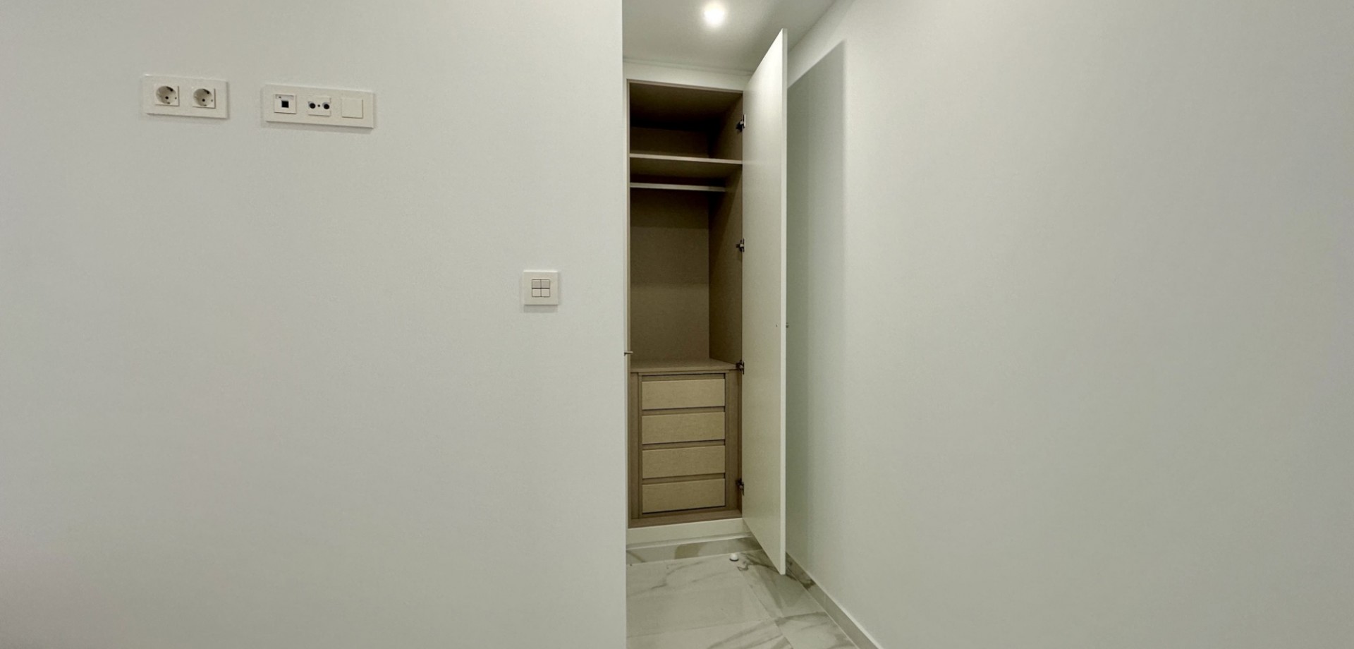 Apartment for Sale in Torrevieja, Alicante