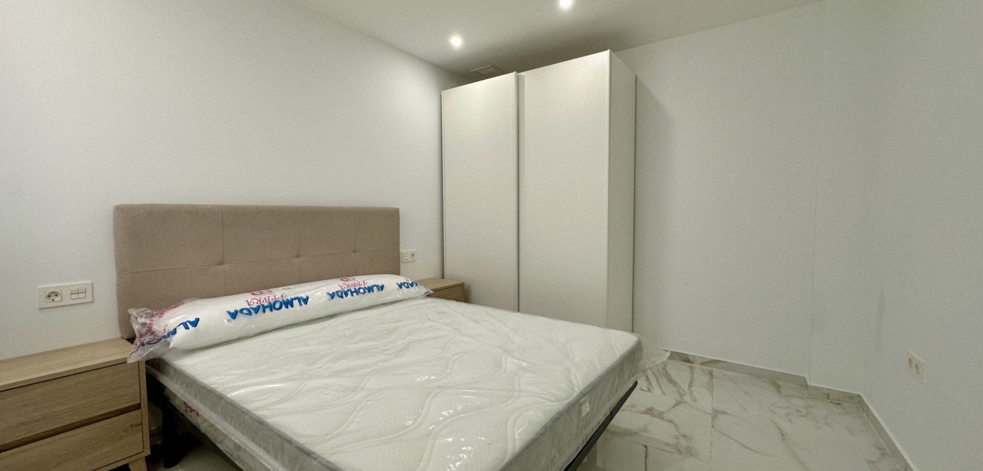 Apartment for Sale in Torrevieja, Alicante