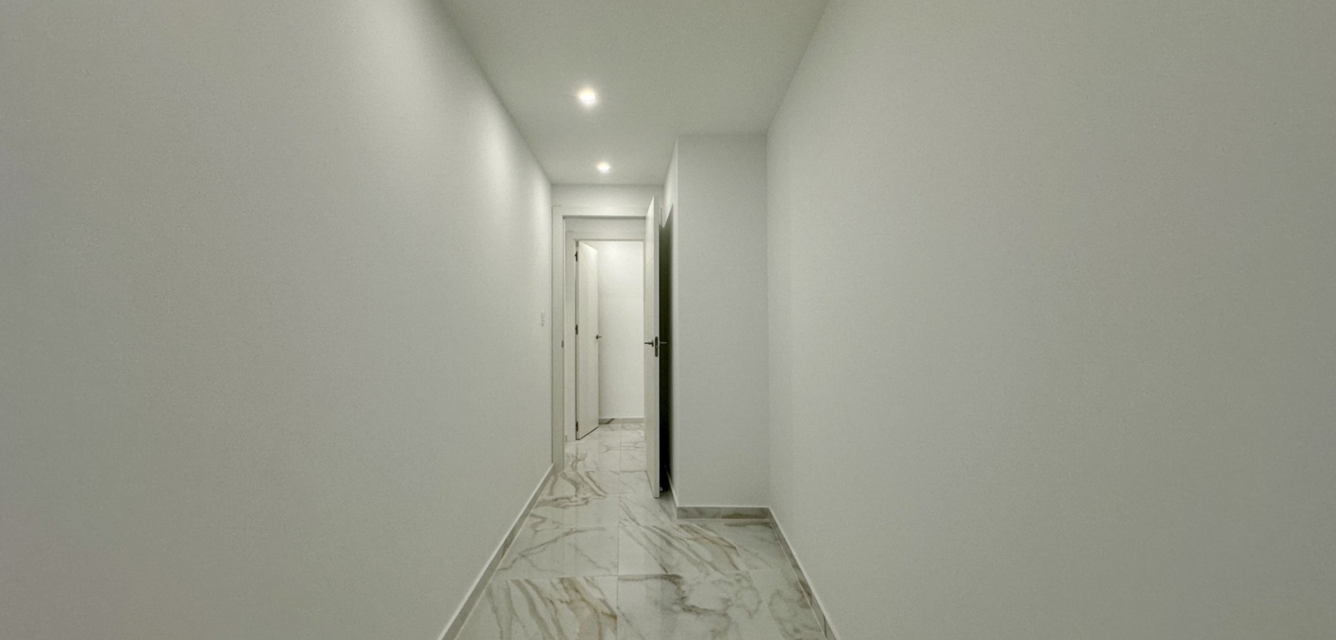 Apartment for Sale in Torrevieja, Alicante