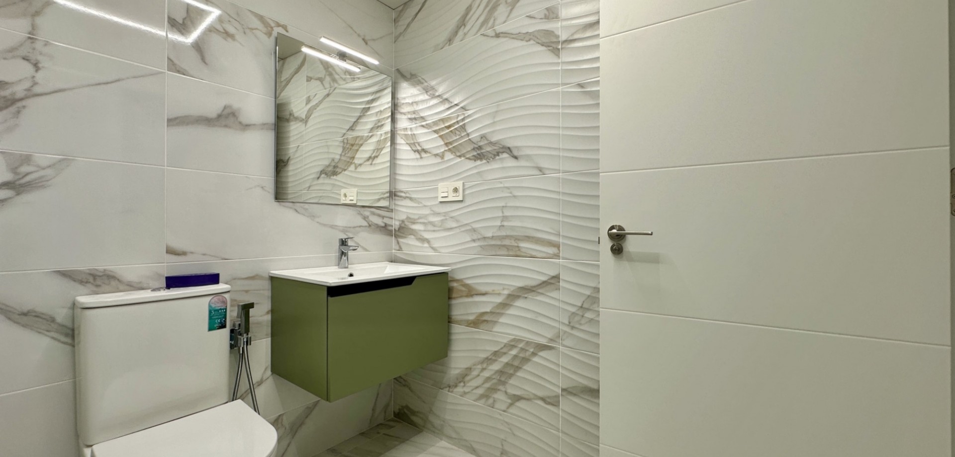 Apartment for Sale in Torrevieja, Alicante