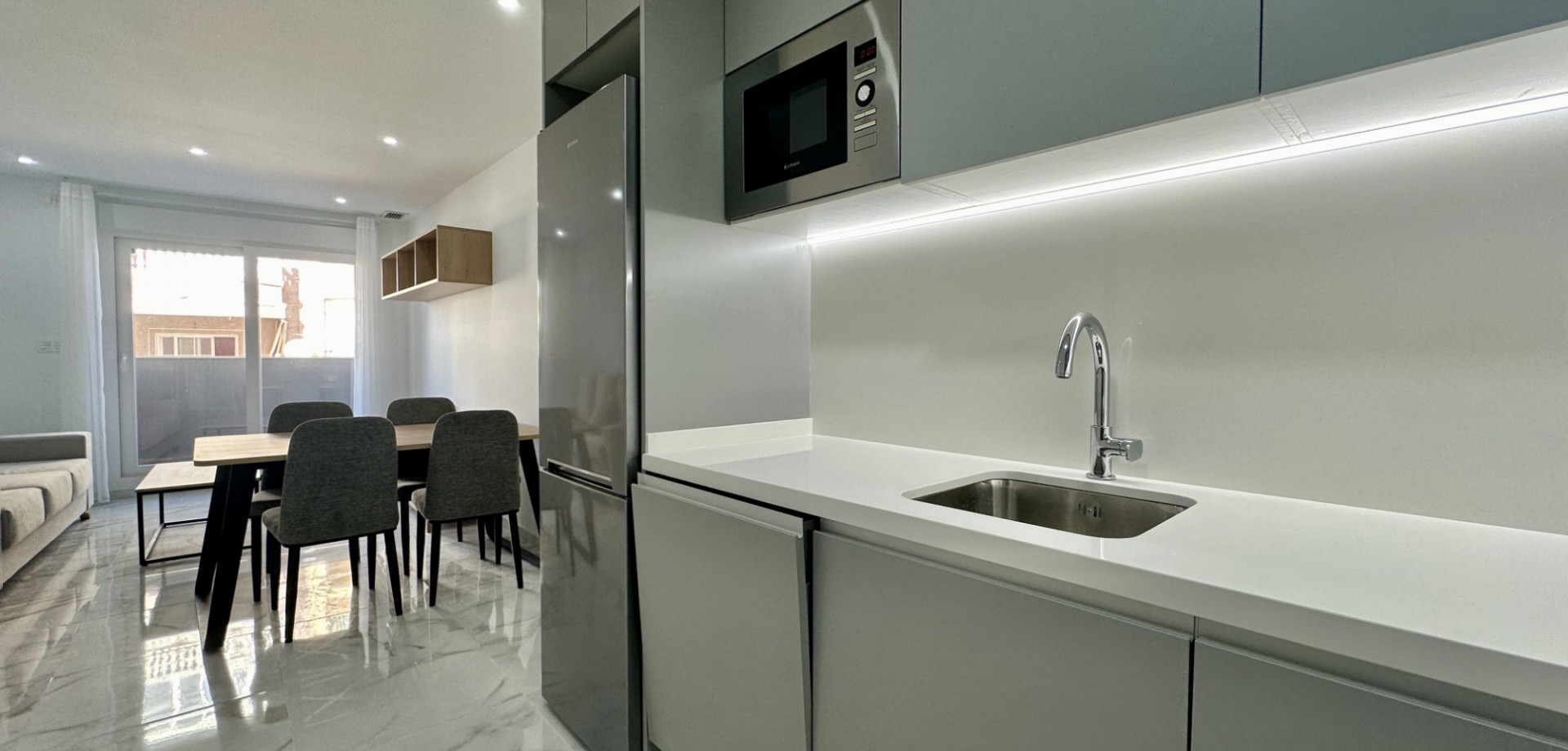 Apartment for Sale in Torrevieja, Alicante