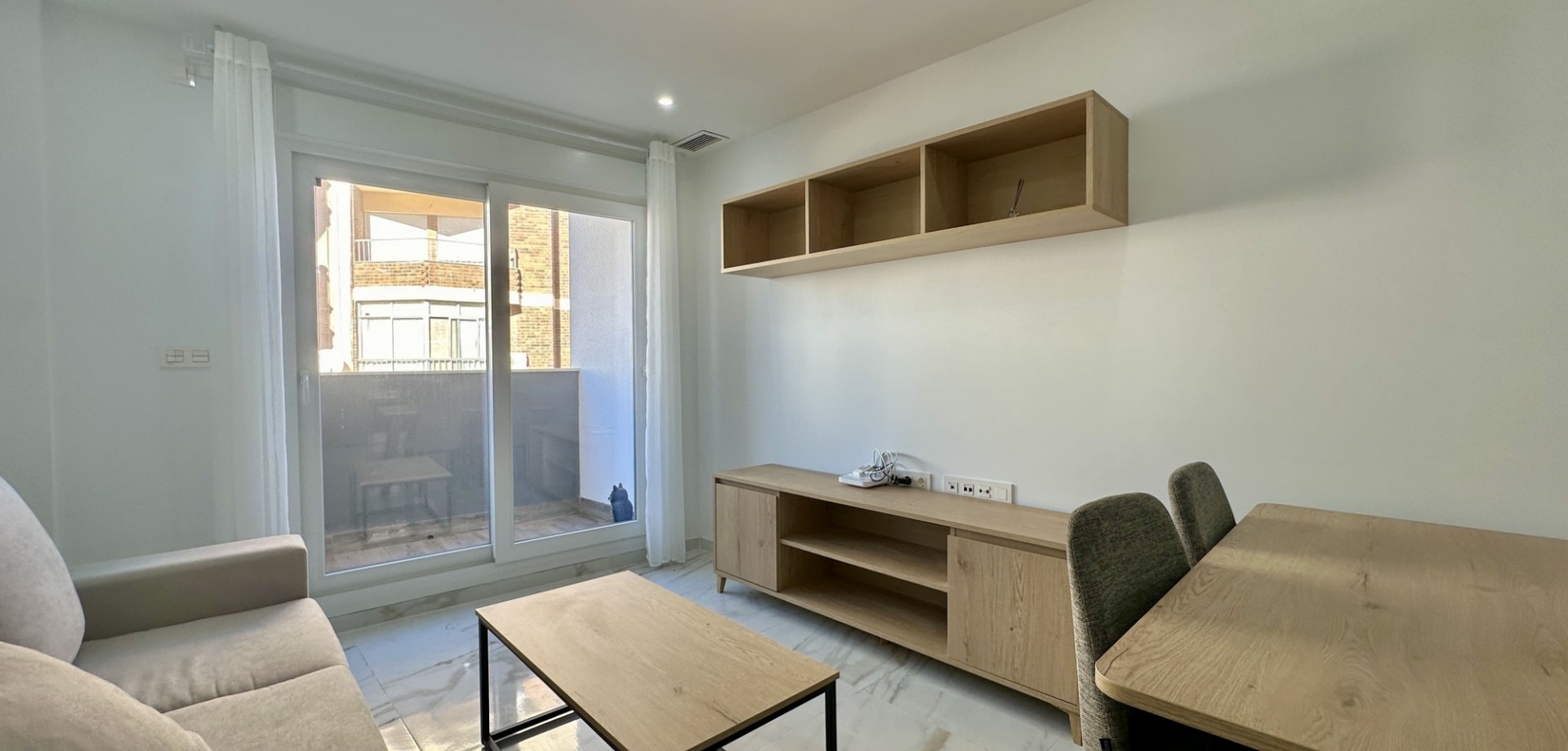 Apartment for Sale in Torrevieja, Alicante