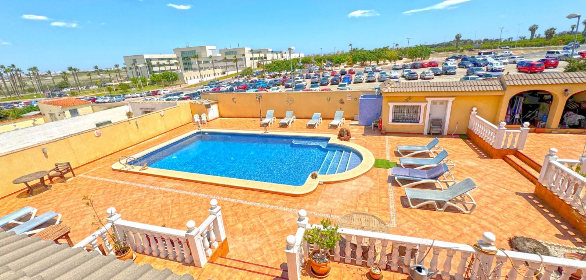 Villa for Sale in Torrevieja, Alicante