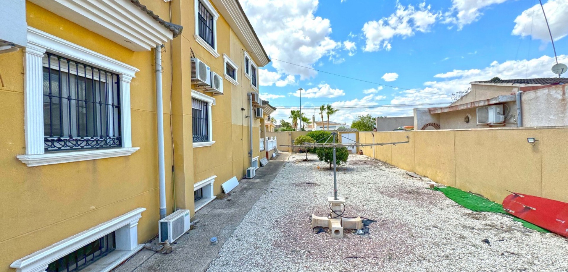 Villa for Sale in Torrevieja, Alicante