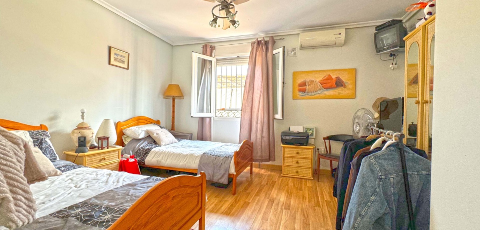 Villa for Sale in Torrevieja, Alicante