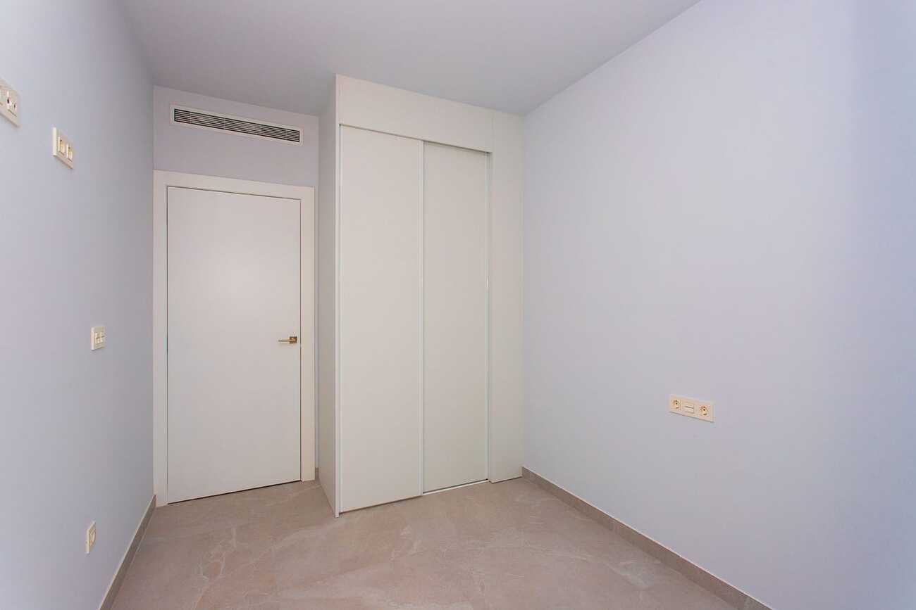 Apartment for Sale in Torrevieja, Alicante