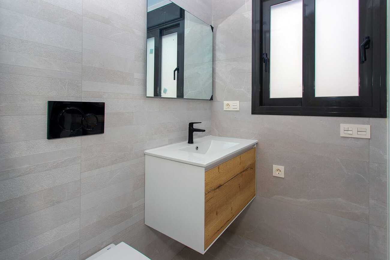Apartment for Sale in Torrevieja, Alicante