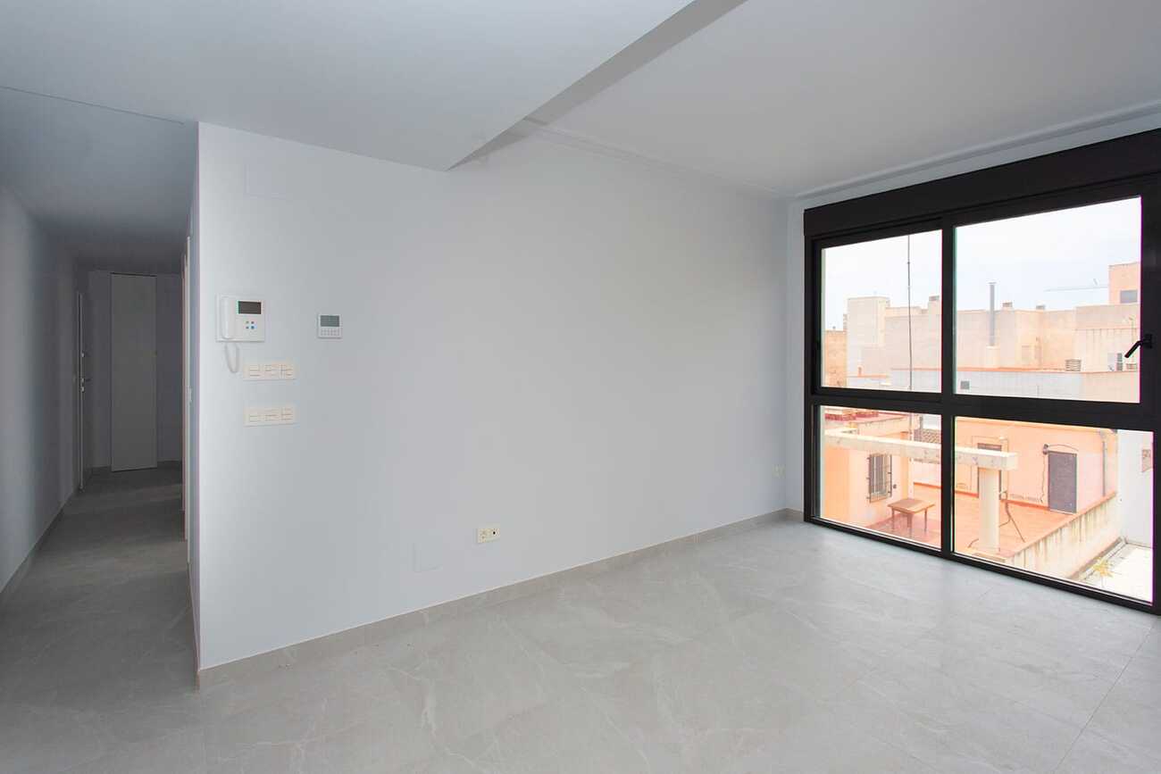 Apartment for Sale in Torrevieja, Alicante