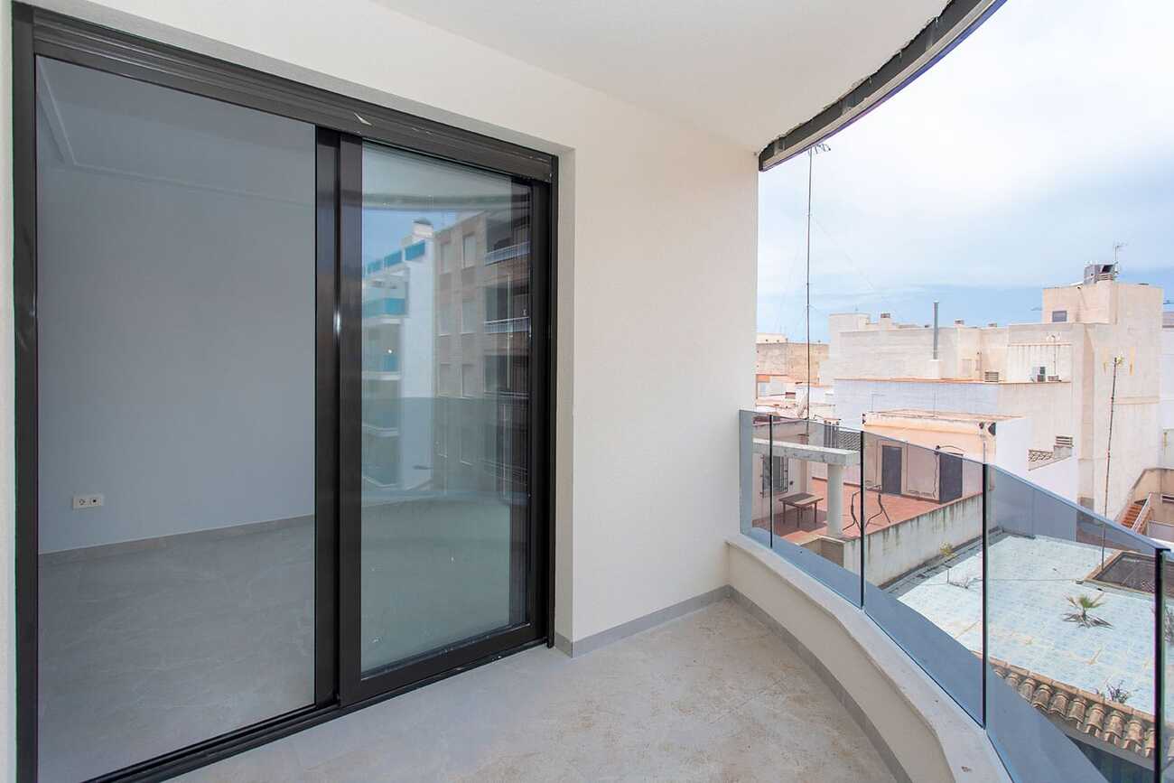 Apartment for Sale in Torrevieja, Alicante