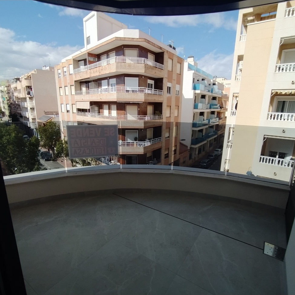 Apartment for Sale in Torrevieja, Alicante