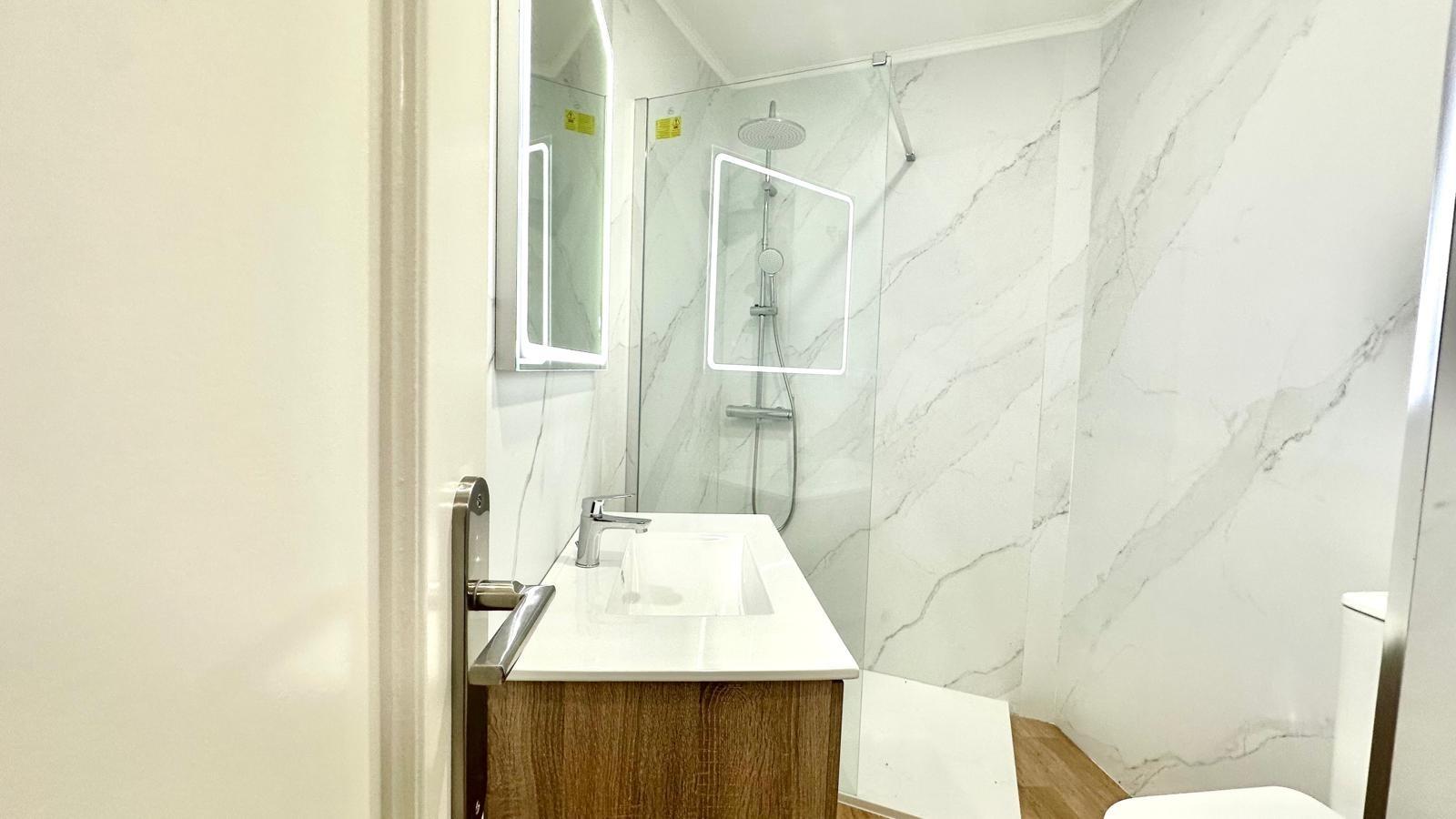 Apartment for Sale in Torrevieja, Alicante