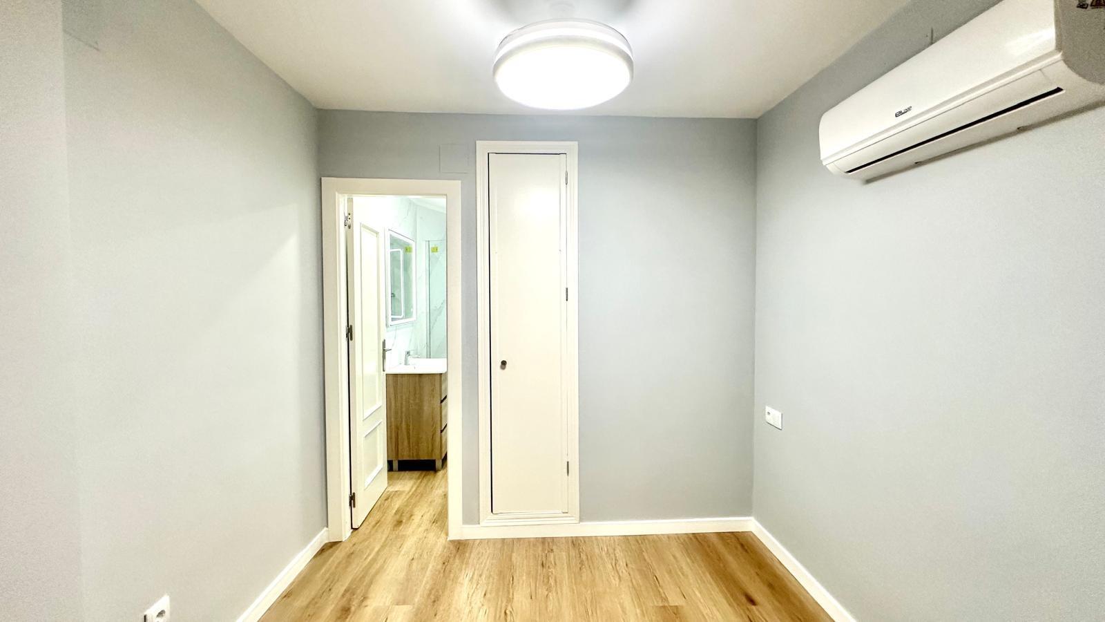 Apartment for Sale in Torrevieja, Alicante