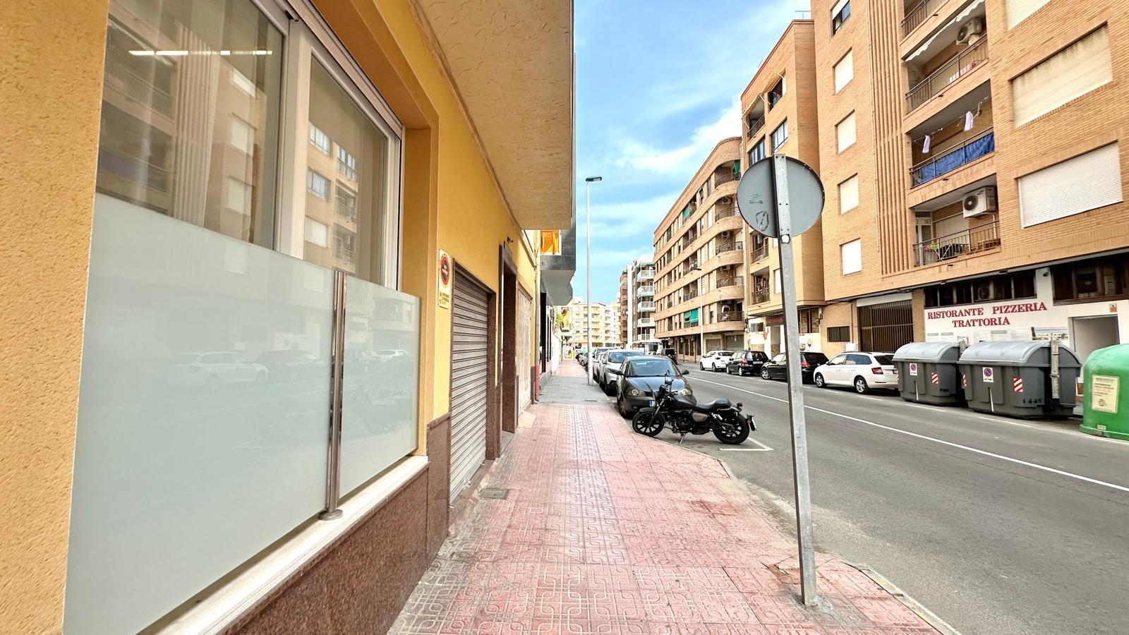 Apartment for Sale in Torrevieja, Alicante