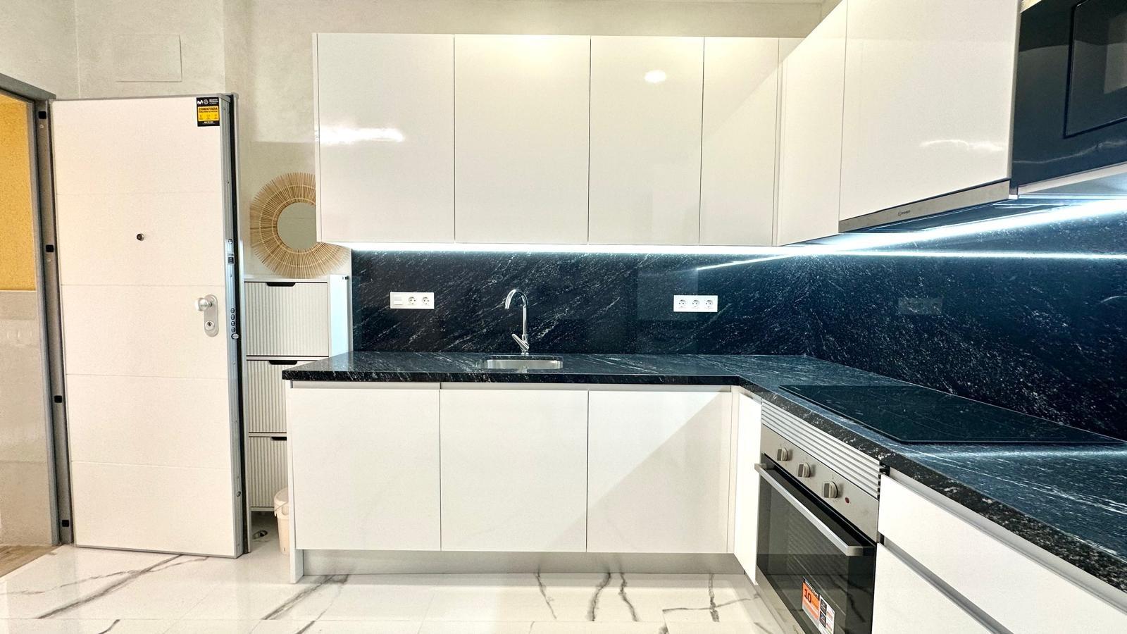 Apartment for Sale in Torrevieja, Alicante