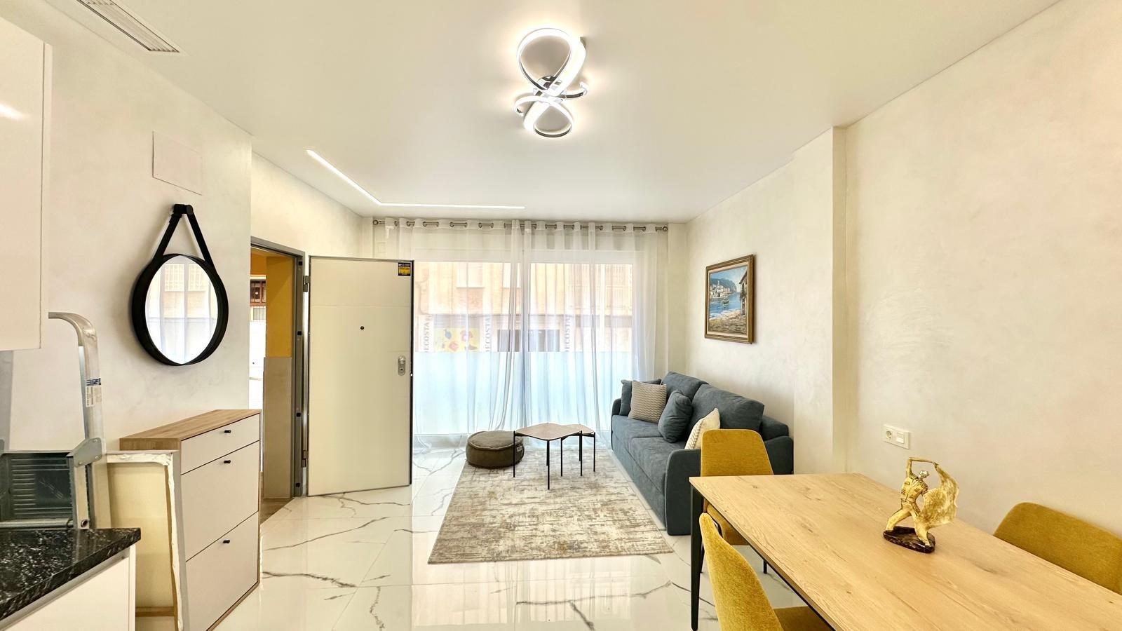 Apartment for Sale in Torrevieja, Alicante