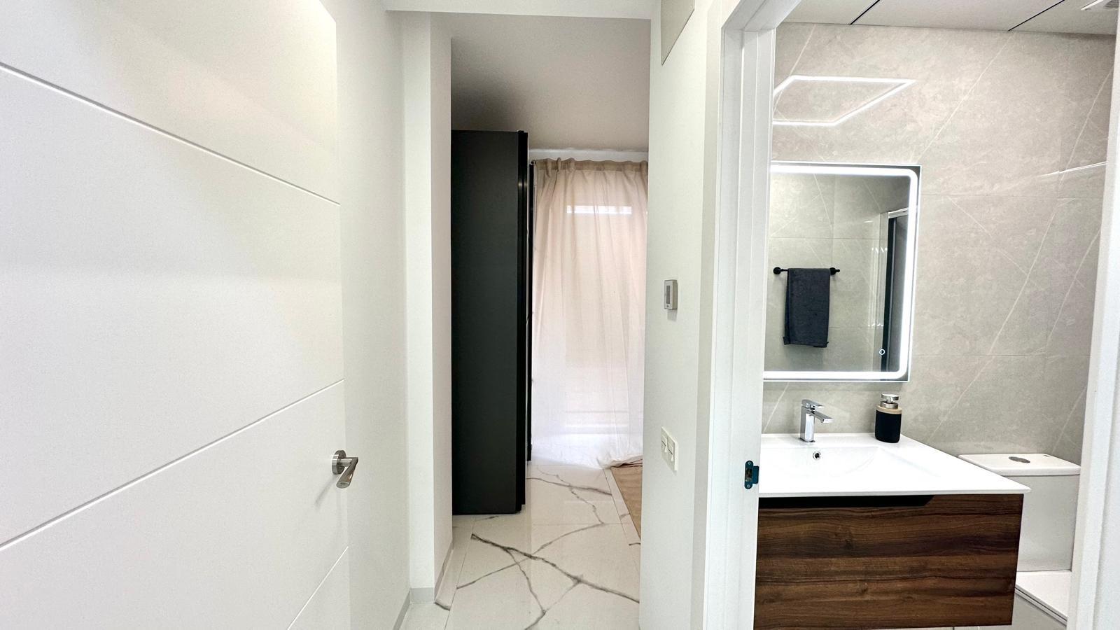 Apartment for Sale in Torrevieja, Alicante