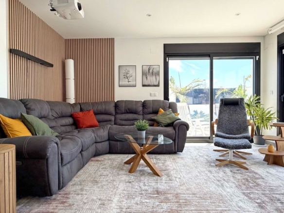 Villa for Sale in San Pedro del Pinatar, Murcia