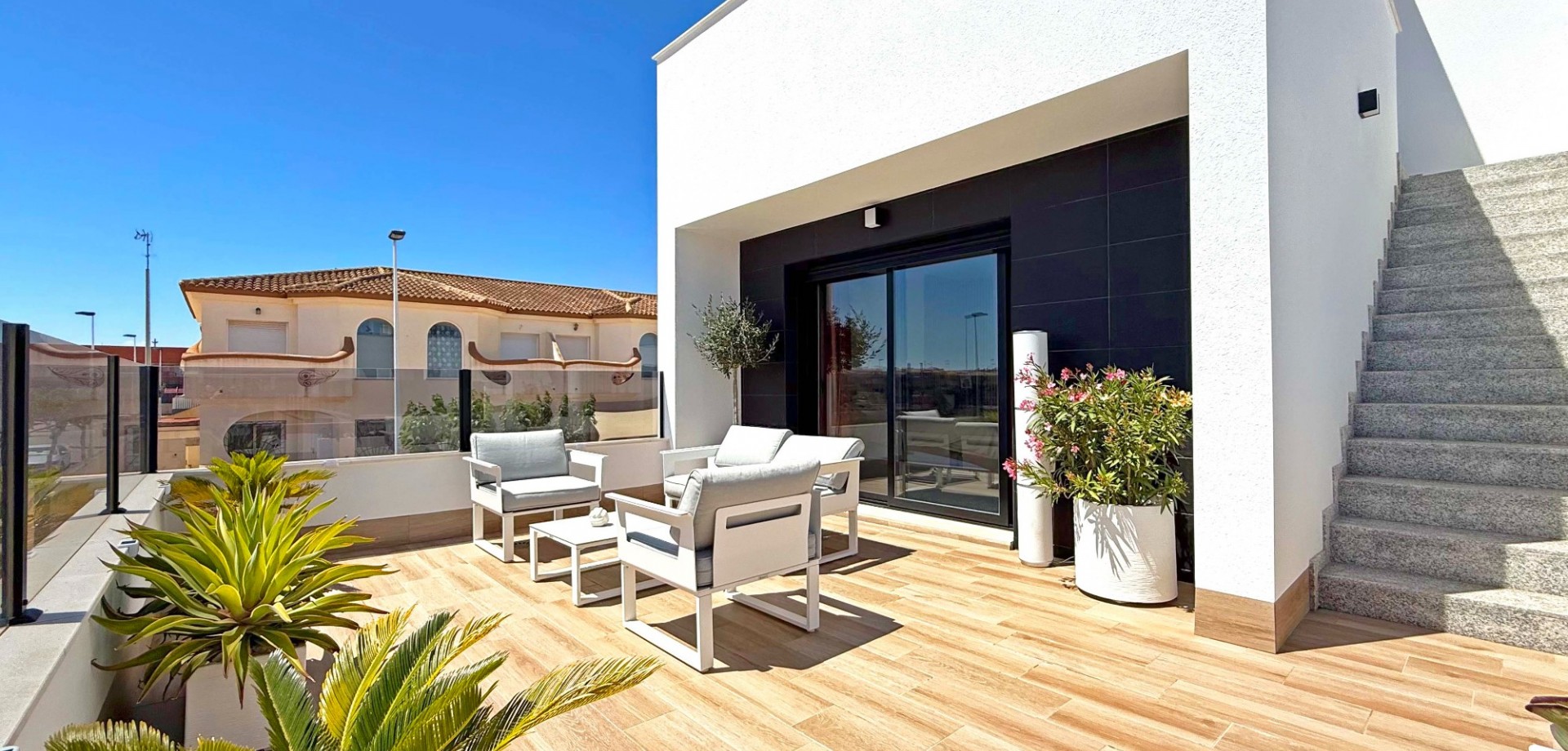 Villa for Sale in San Pedro del Pinatar, Murcia