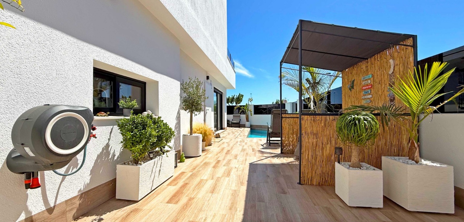 Villa for Sale in San Pedro del Pinatar, Murcia