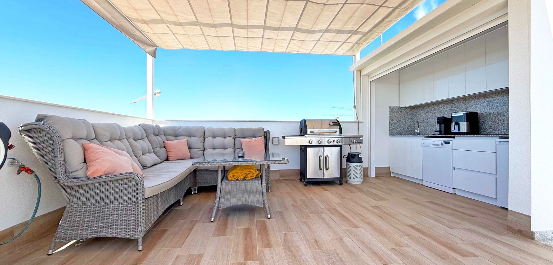 Villa for Sale in San Pedro del Pinatar, Murcia