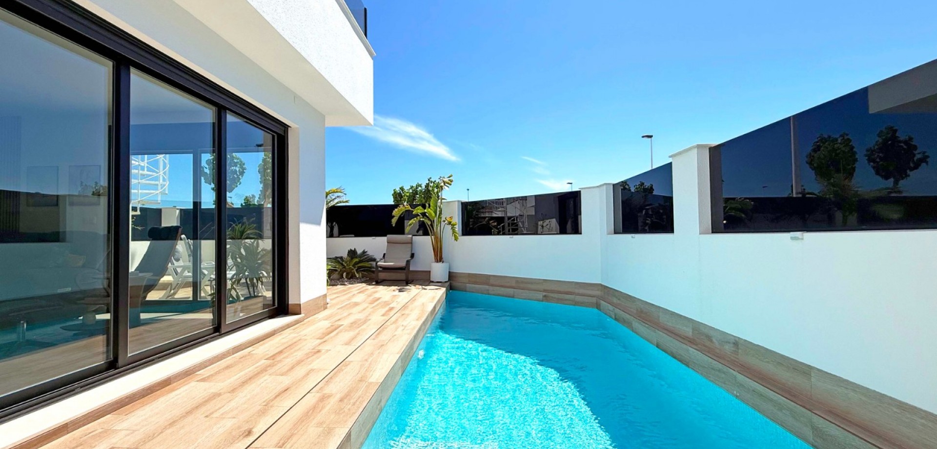 Villa for Sale in San Pedro del Pinatar, Murcia