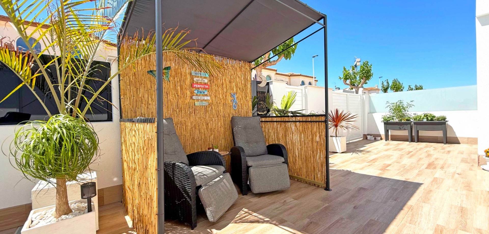 Villa for Sale in San Pedro del Pinatar, Murcia