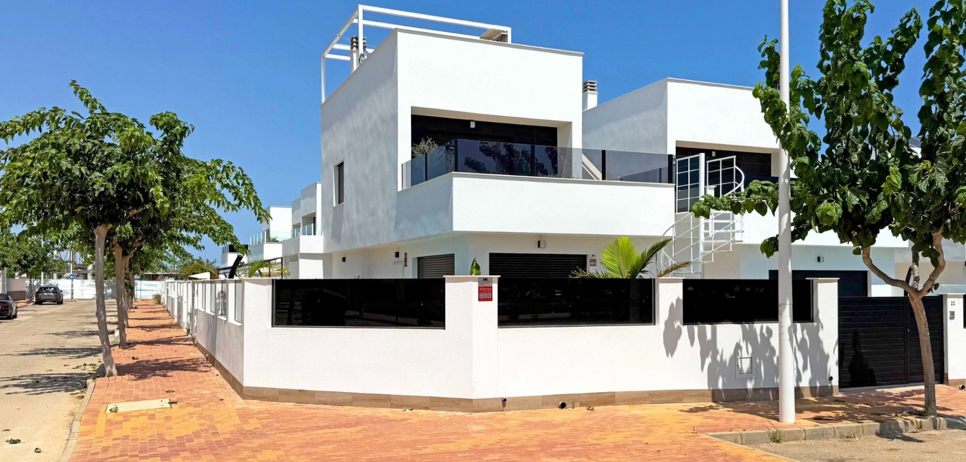 Villa for Sale in San Pedro del Pinatar, Murcia