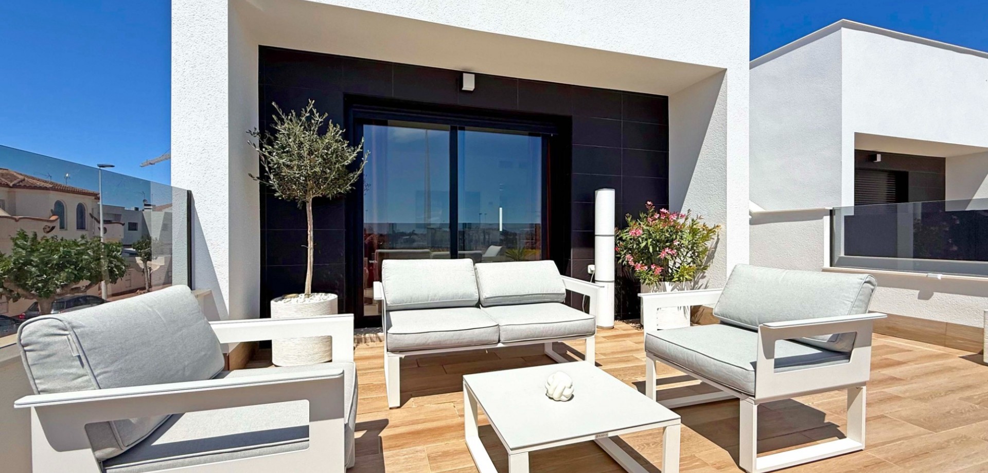 Villa for Sale in San Pedro del Pinatar, Murcia