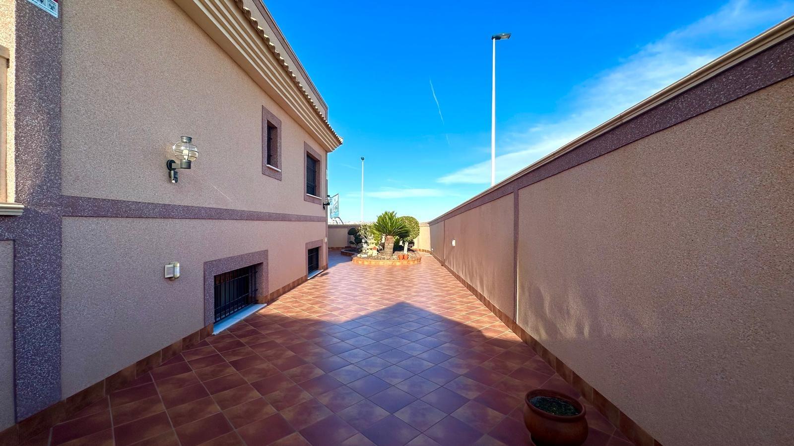 Town House for Sale in Torrevieja, Alicante