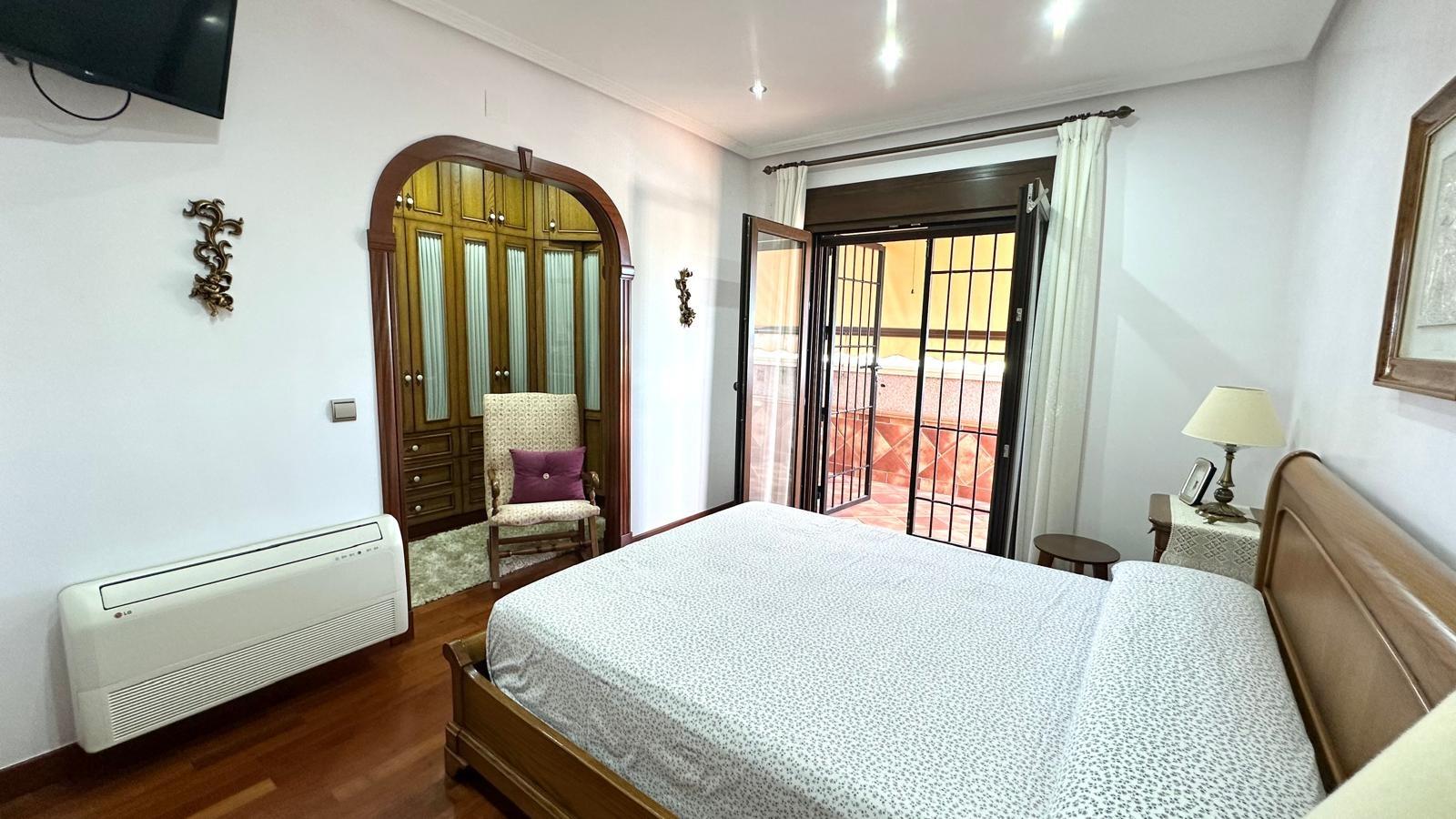 Town House for Sale in Torrevieja, Alicante