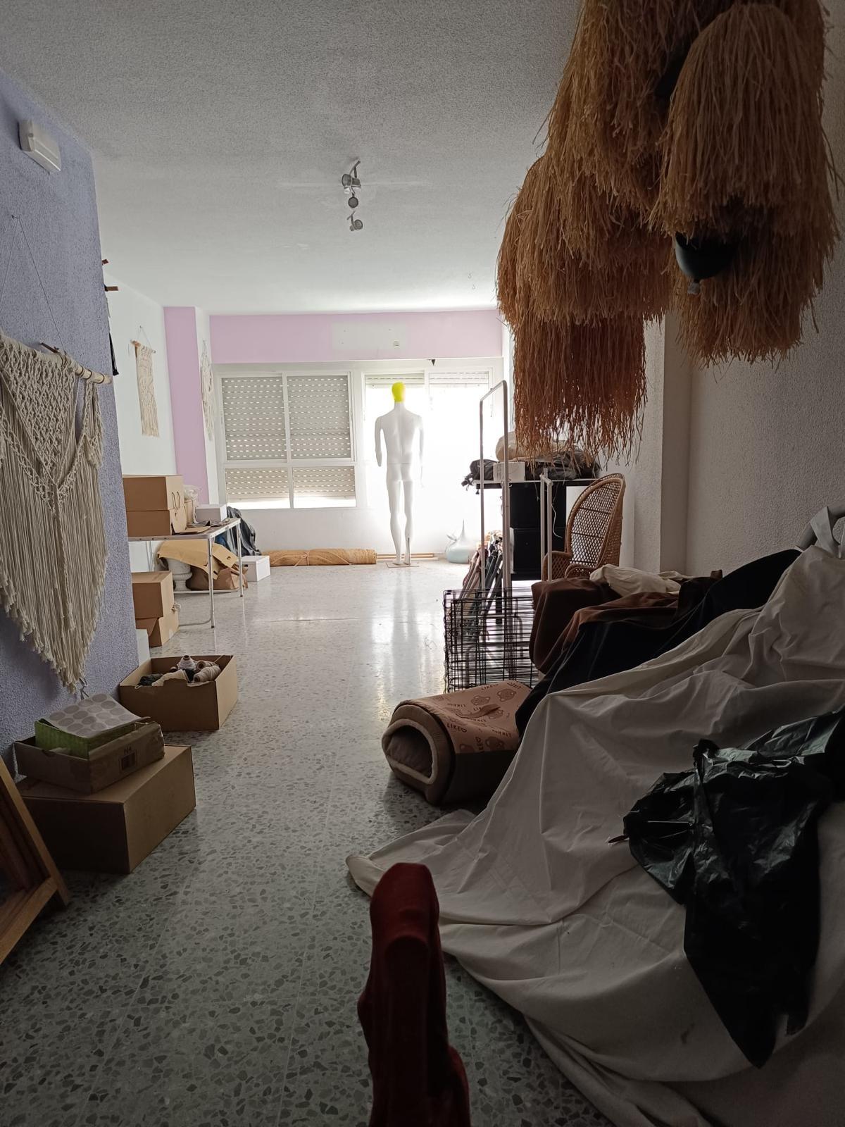 Commercial for Sale in El Altet, Alicante