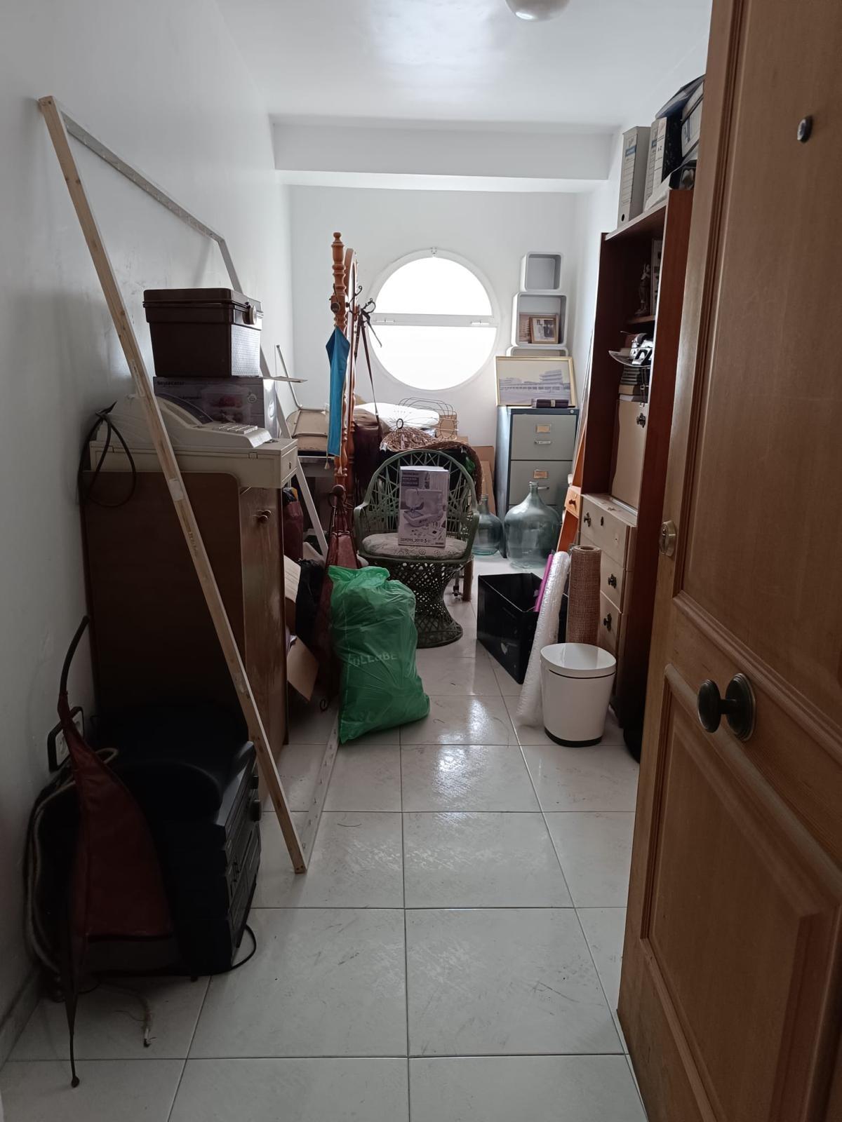 Commercial for Sale in El Altet, Alicante