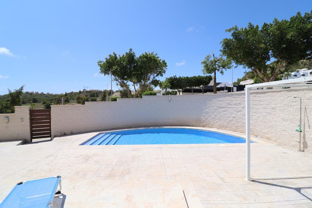 Villa for Sale in San Miguel de Salinas, Alicante