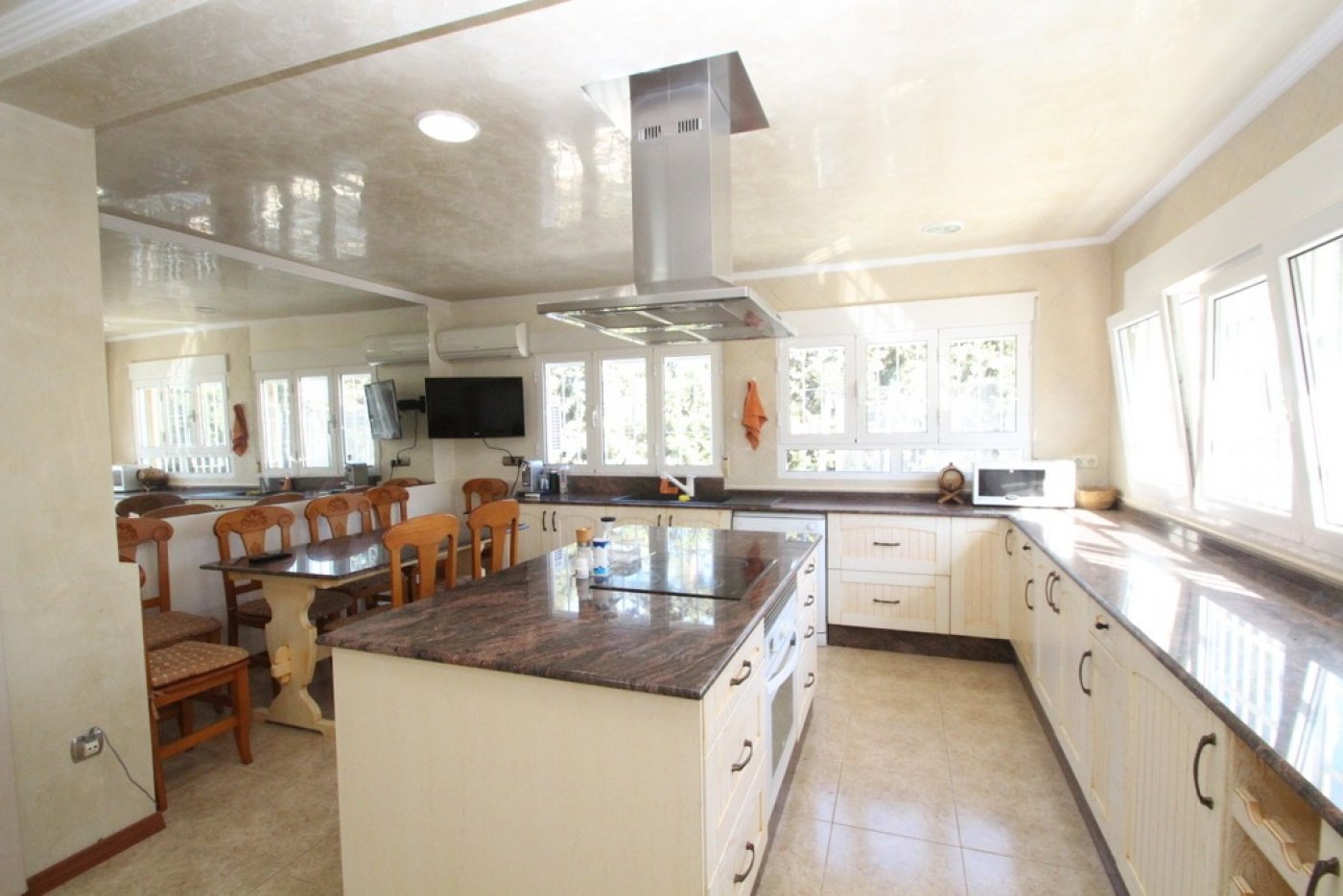 Villa for Sale in Orihuela Costa, Alicante