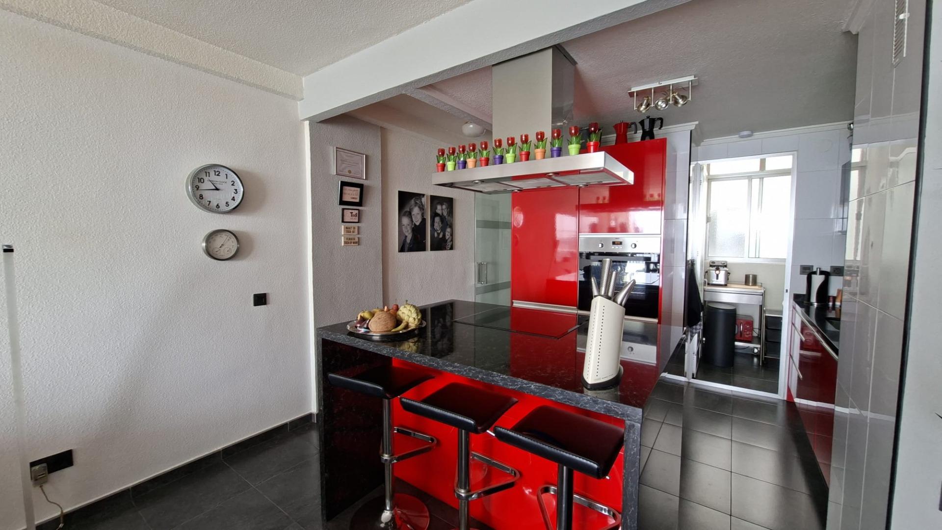 Apartment for Sale in Torrevieja, Alicante