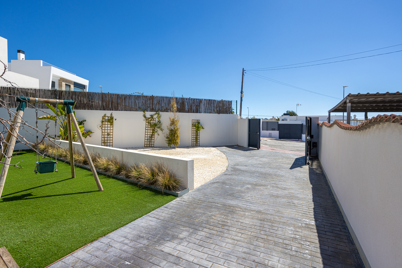 Villa for Sale in Ciudad Quesada, Alicante