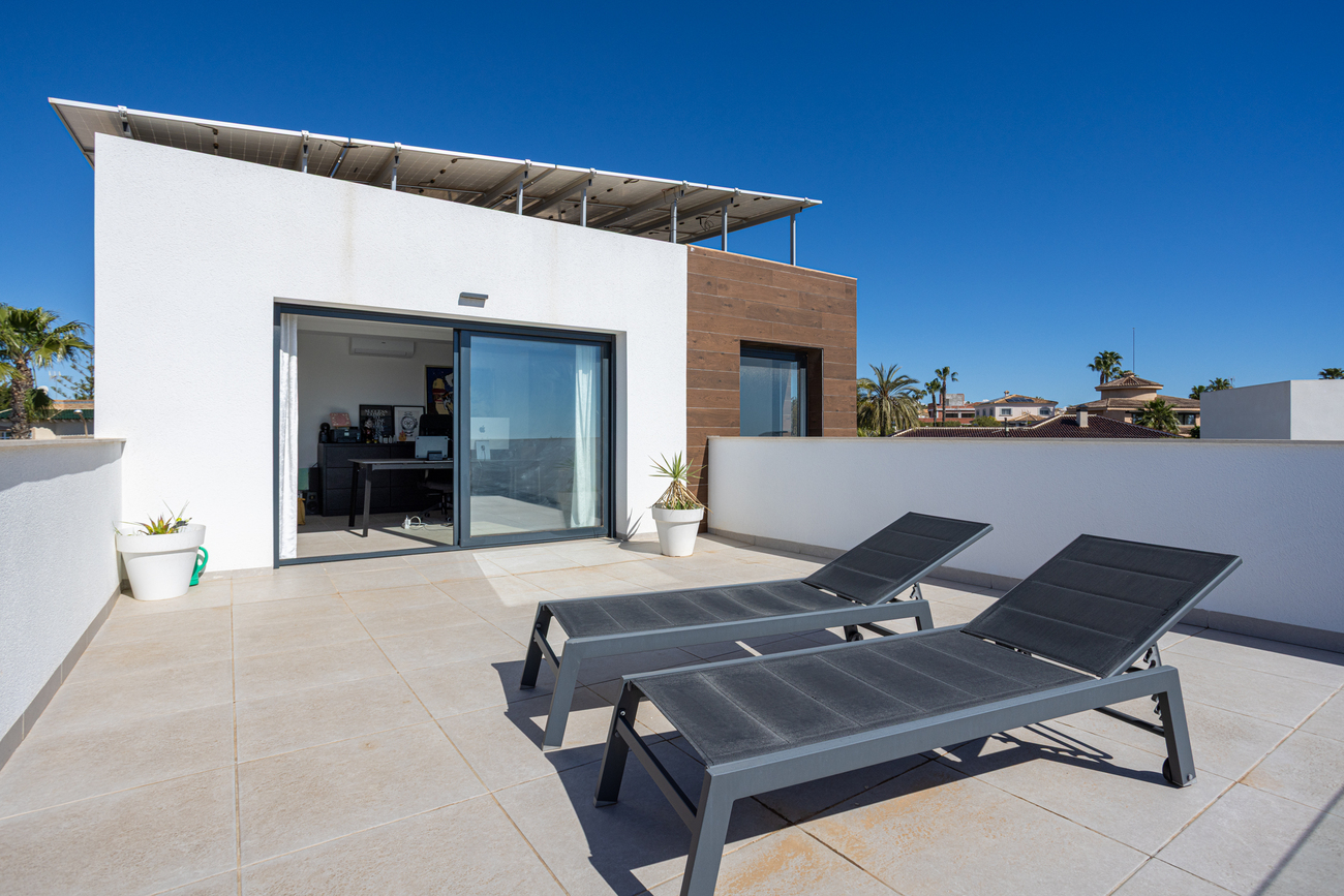 Villa for Sale in Ciudad Quesada, Alicante