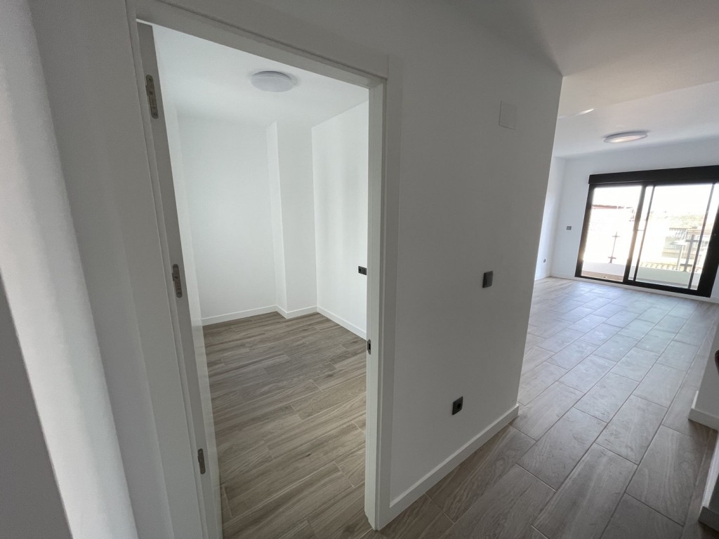 Apartment for Sale in Algorfa, Alicante