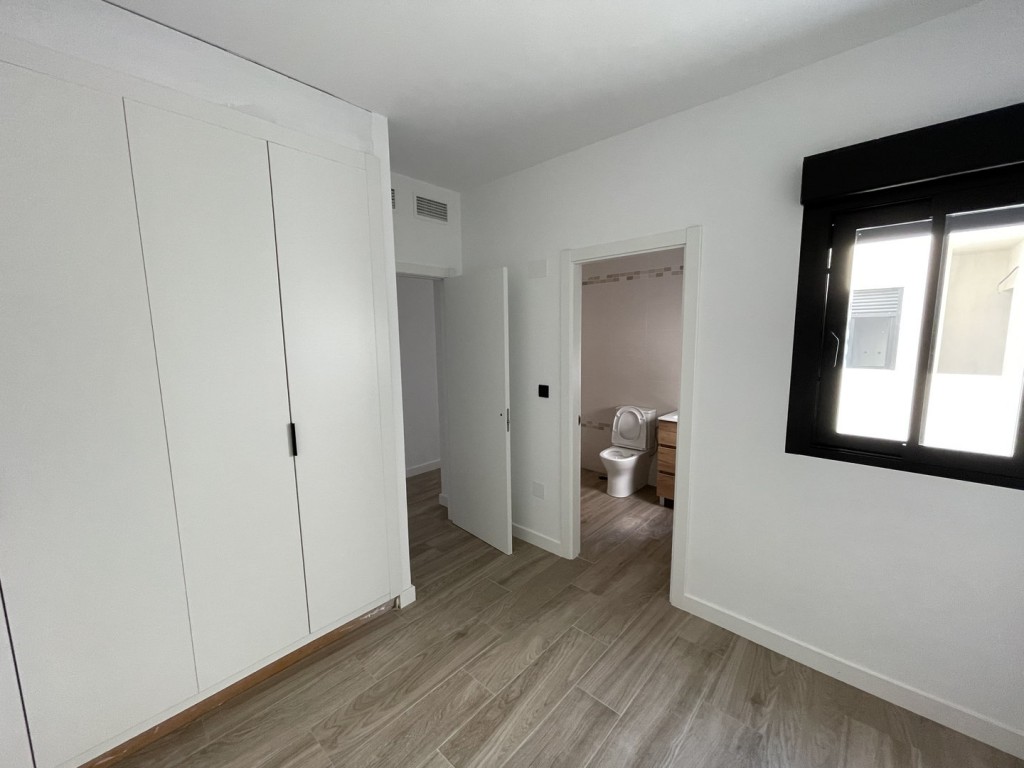 Apartment for Sale in Algorfa, Alicante