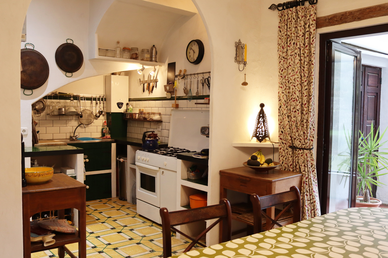 Town House for Sale in Castell de Castells, Alicante