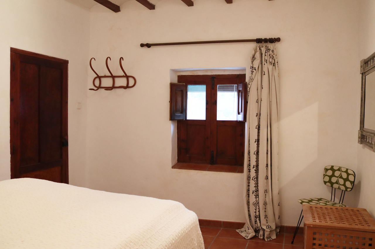Town House for Sale in Castell de Castells, Alicante