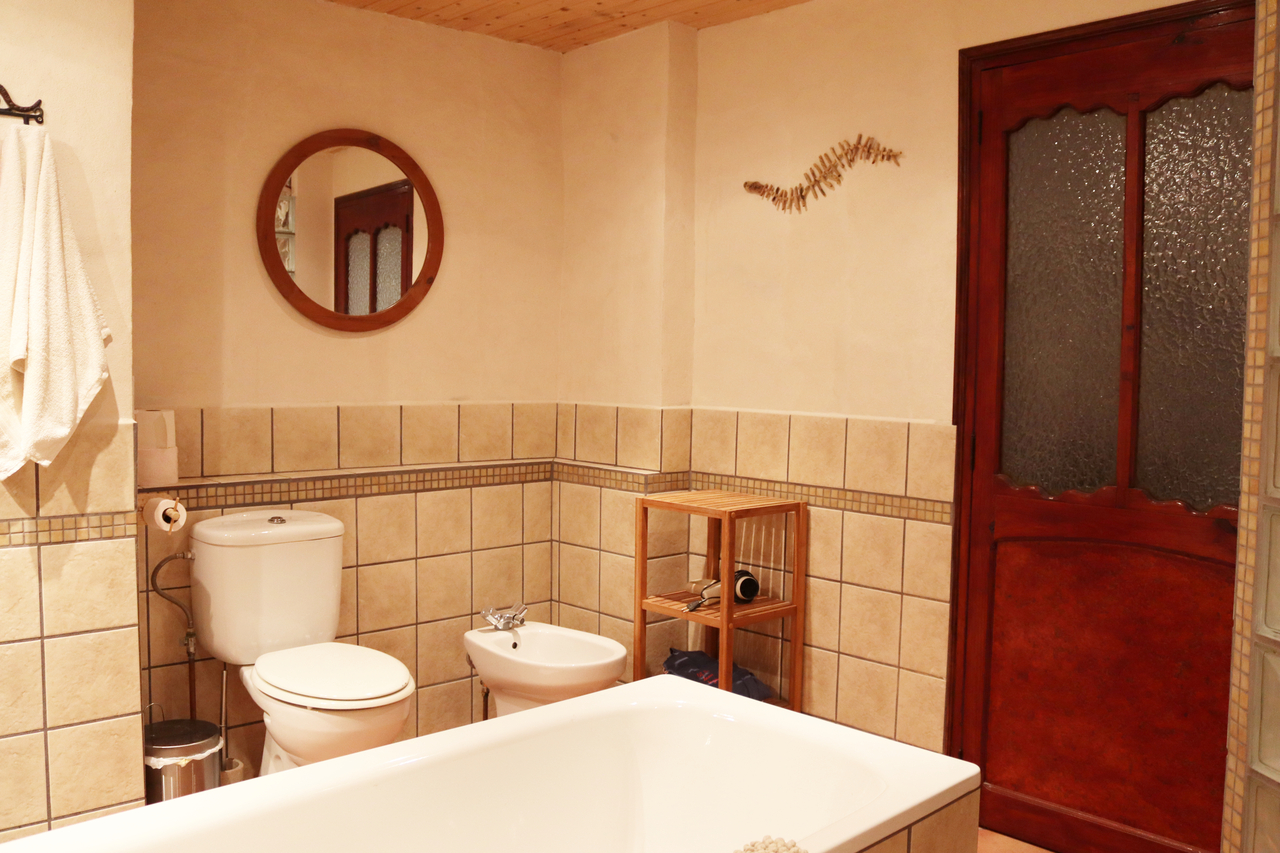 Town House for Sale in Castell de Castells, Alicante