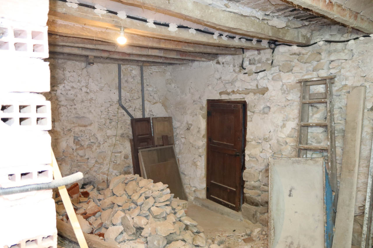 Town House for Sale in Castell de Castells, Alicante