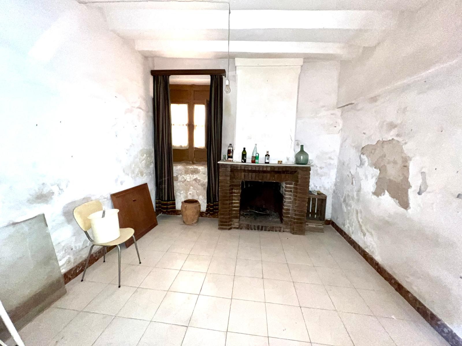 Town House for Sale in Pinoso, Alicante
