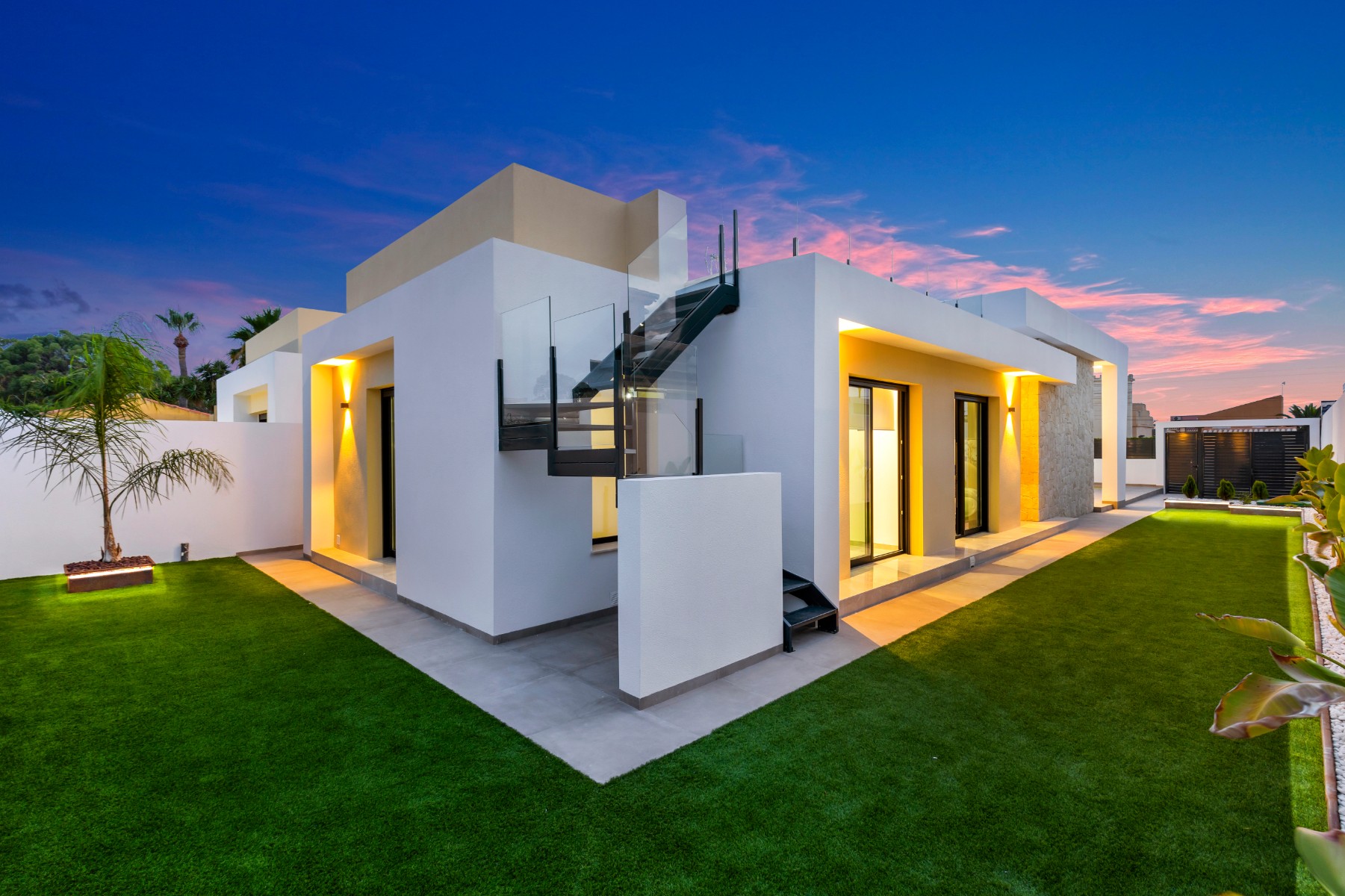 Villa for Sale in El Chaparral, Alicante