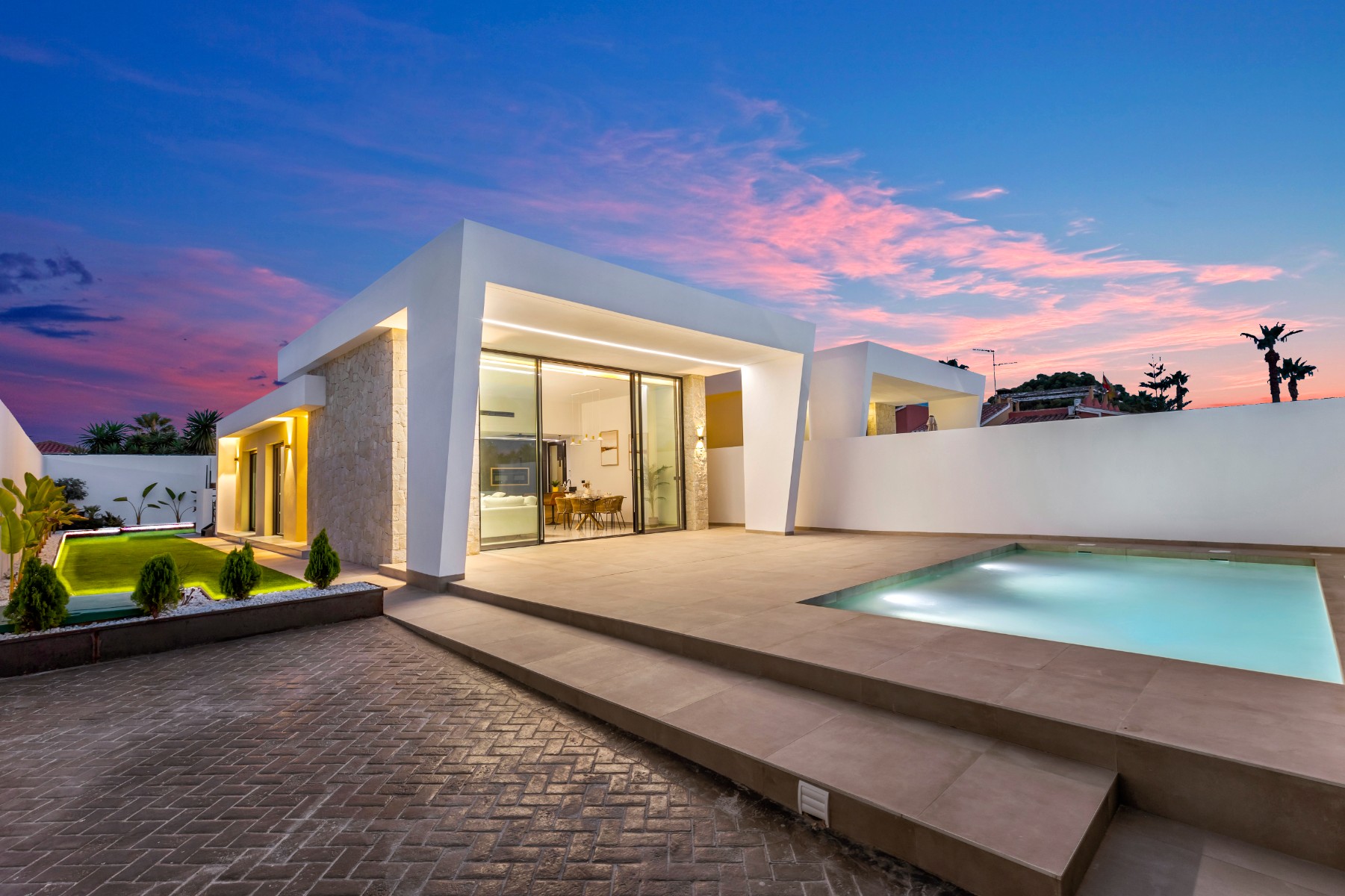 Villa for Sale in El Chaparral, Alicante