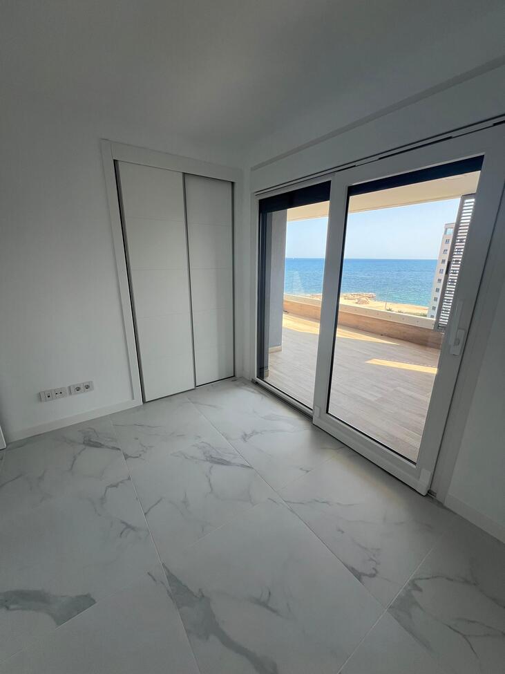Apartment for Sale in Punta Prima, Alicante