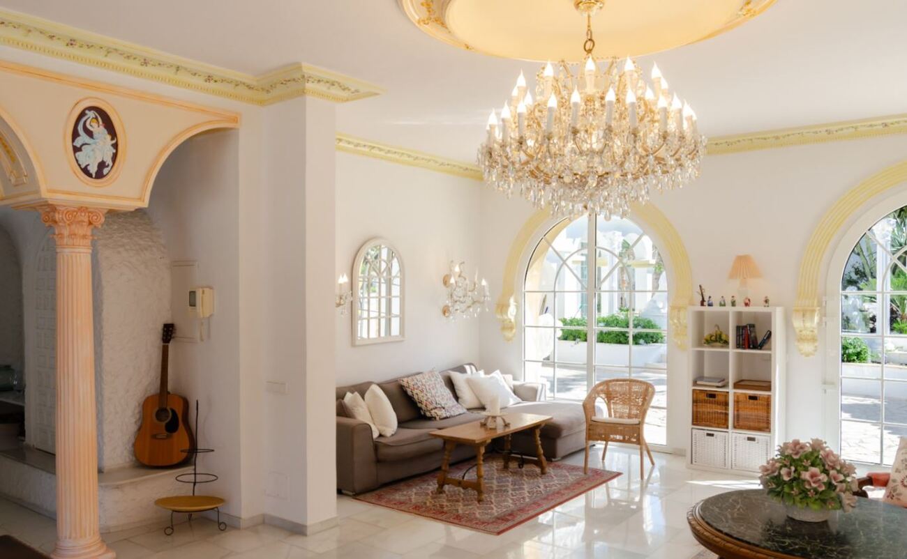 Villa for Sale in Orxeta, Alicante